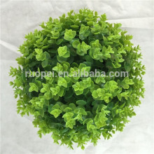 china supplier green artificial grass hanging ball for garden